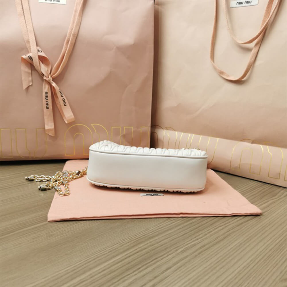 Matelasse nappa leather shoulder bag