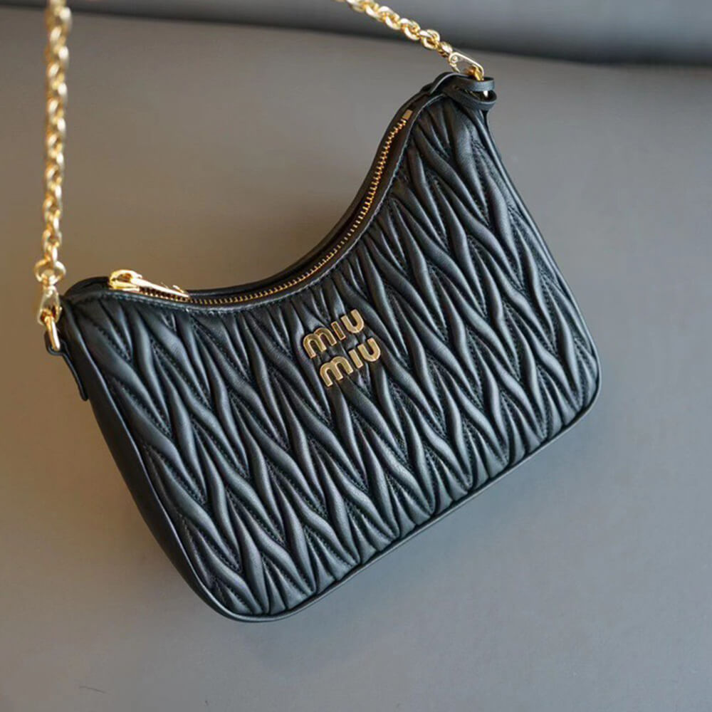 Matelasse nappa leather shoulder bag