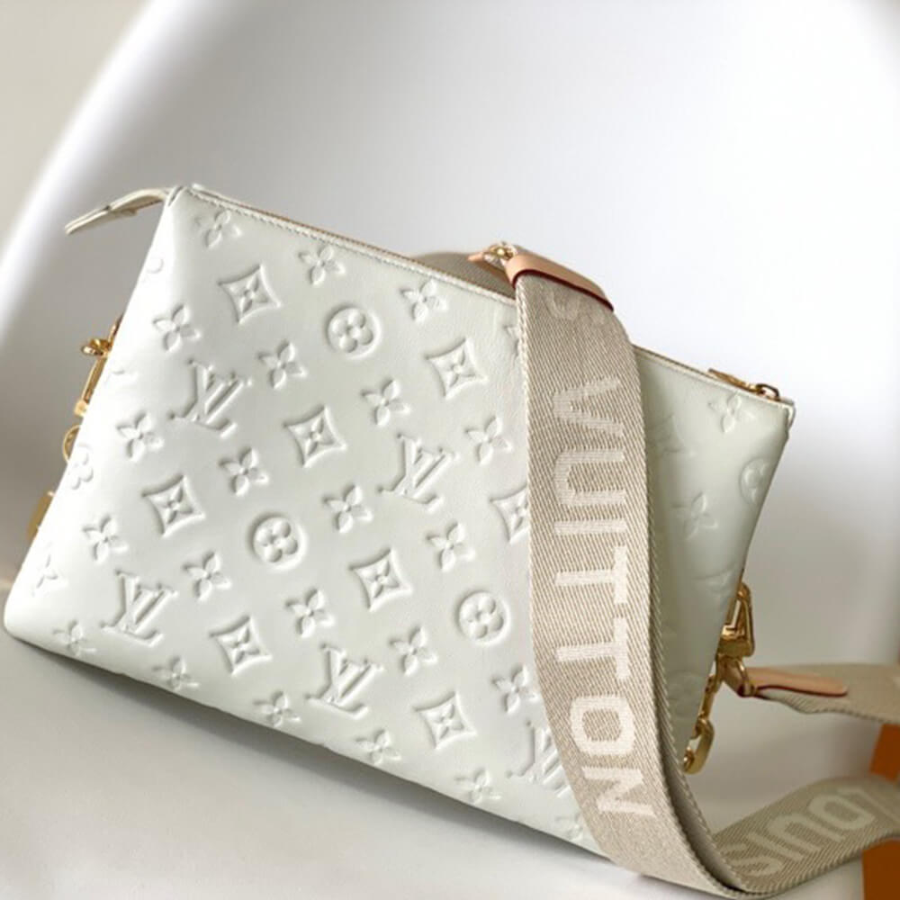 LV Coussin PM