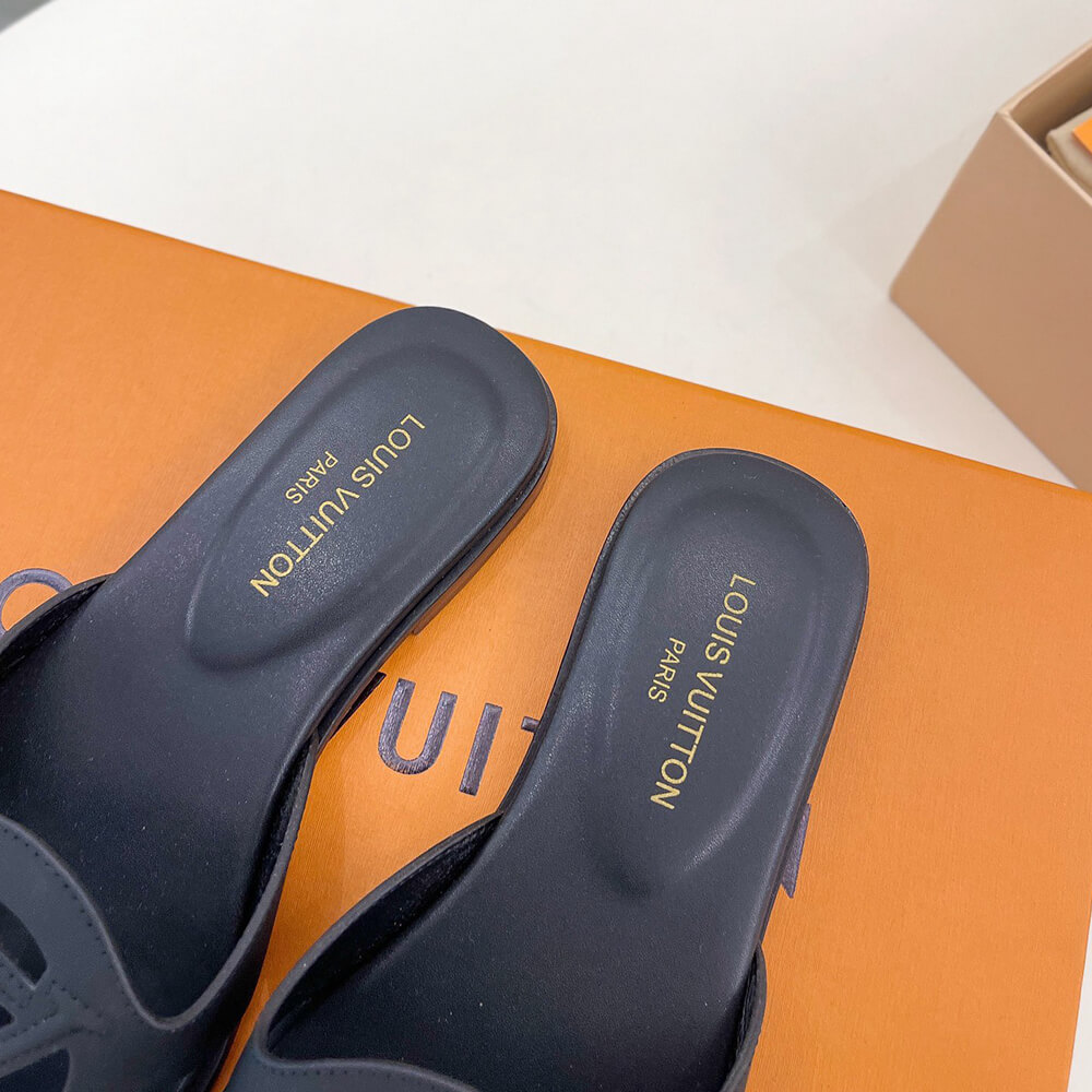 LV Isola Flat Mule