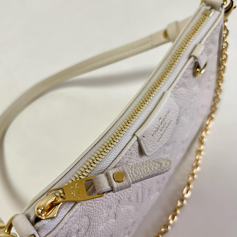 LV Easy Pouch On Strap