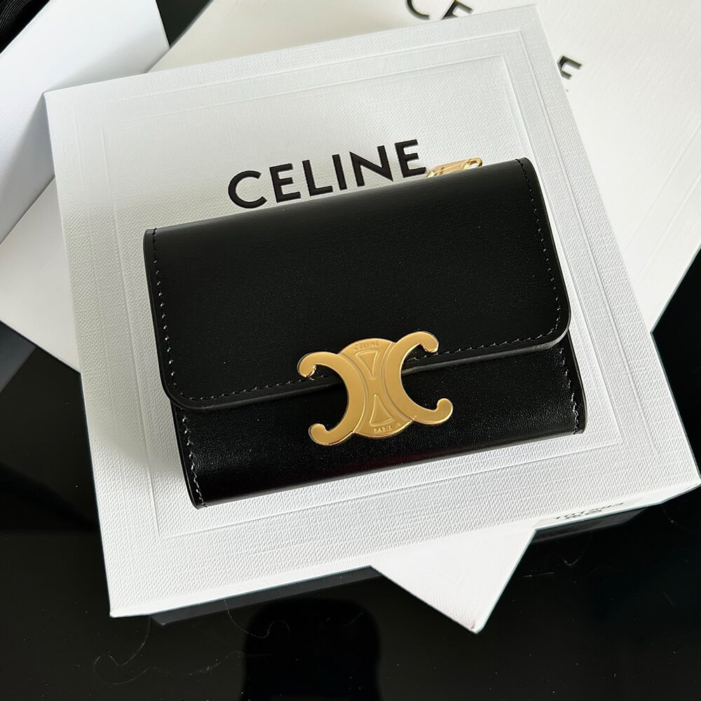 Ce1i*e COMPACT WALLET WITH COIN TRIOMPHE IN SHINY CALFSKIN(HIGH-END GRADE)