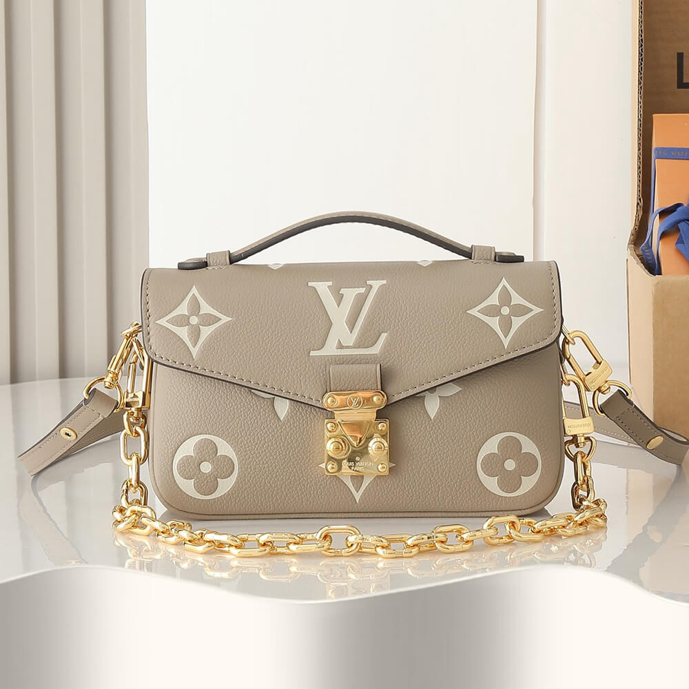 LV Pochette Metis East West