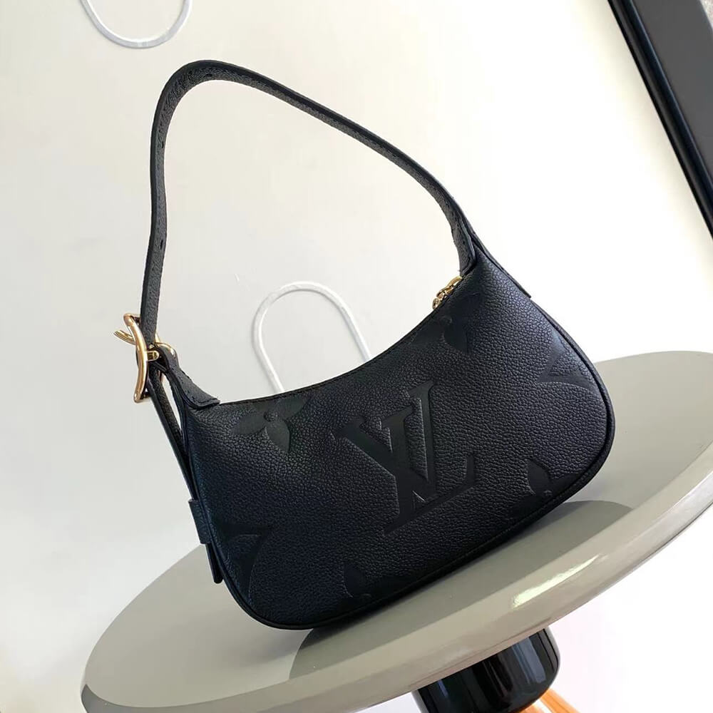 LV Mini Moon