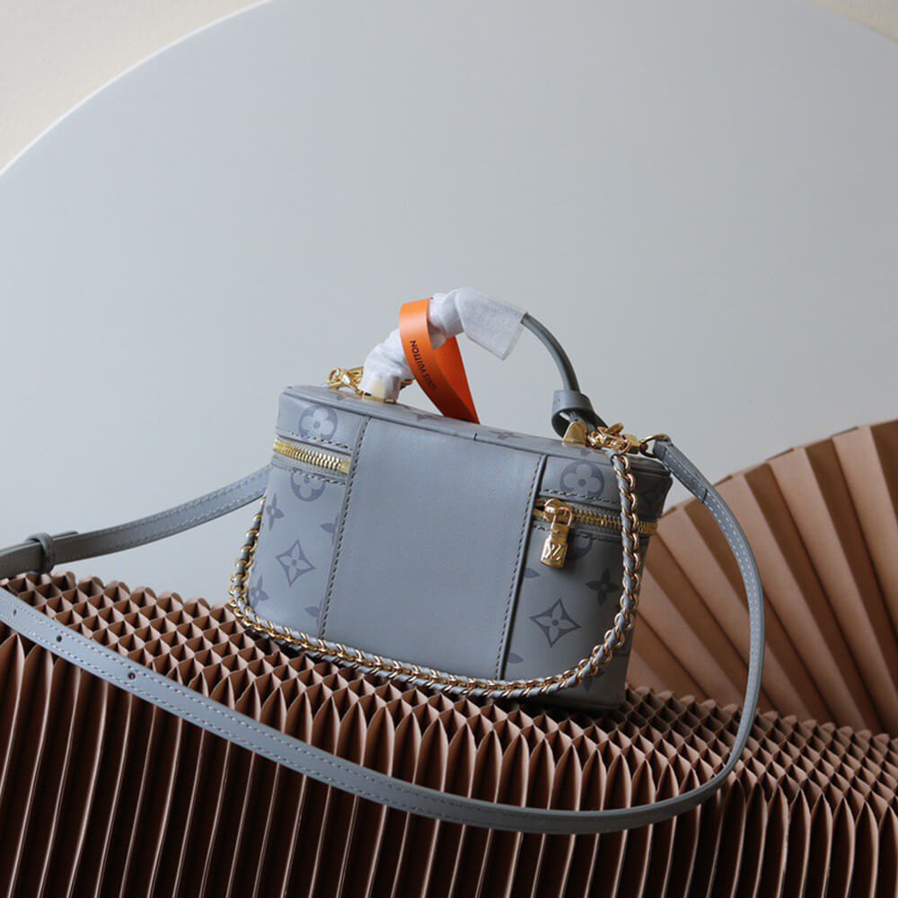 LV Vanity Chain Pouch