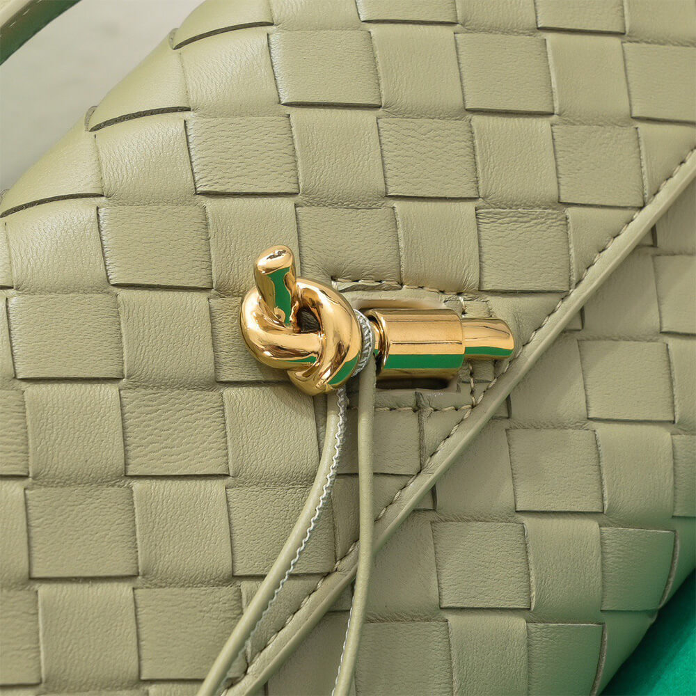 B0tt*ga Ven*ta Andiamo Clutch(HIGH-END GRADE)