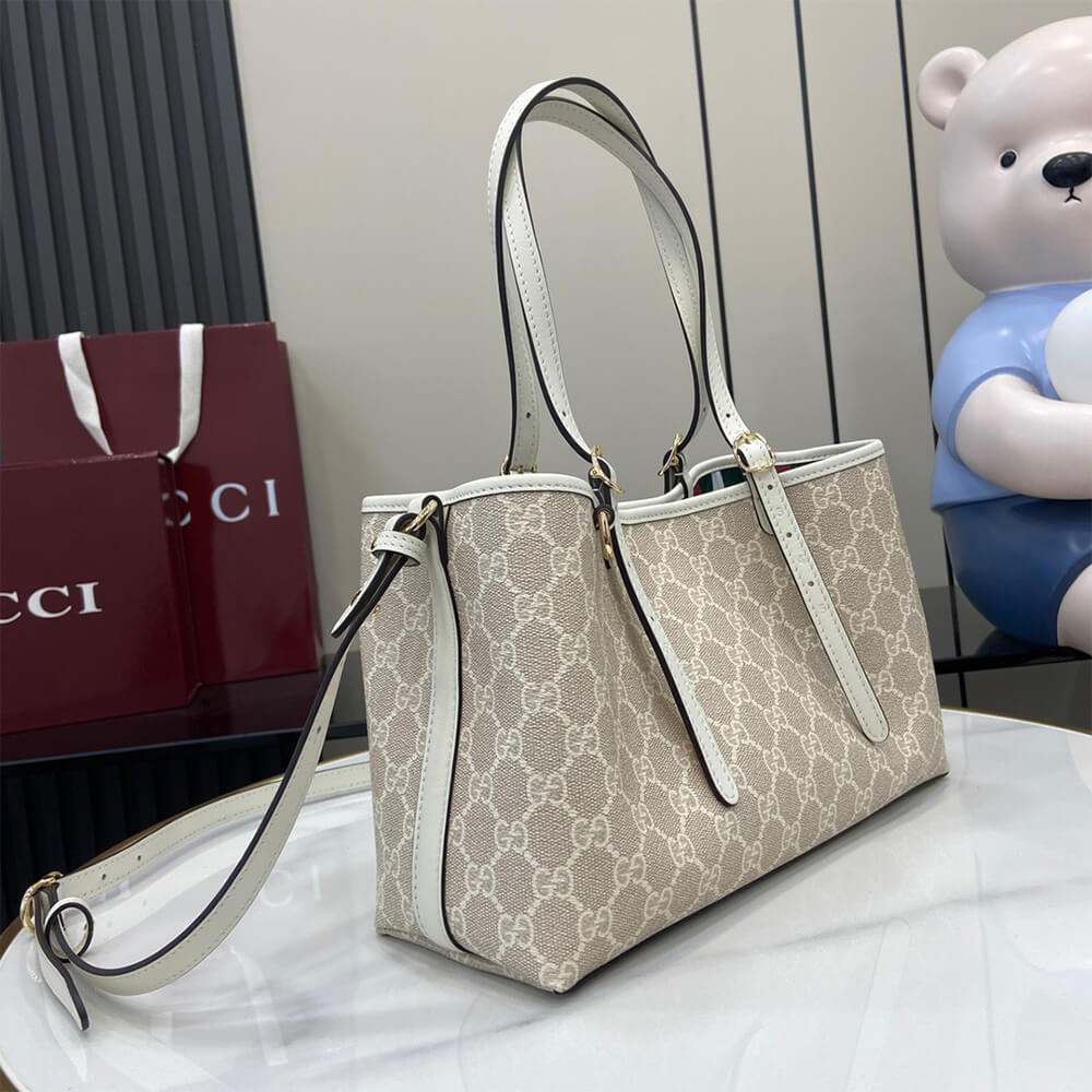 GG Emblem medium tote bag