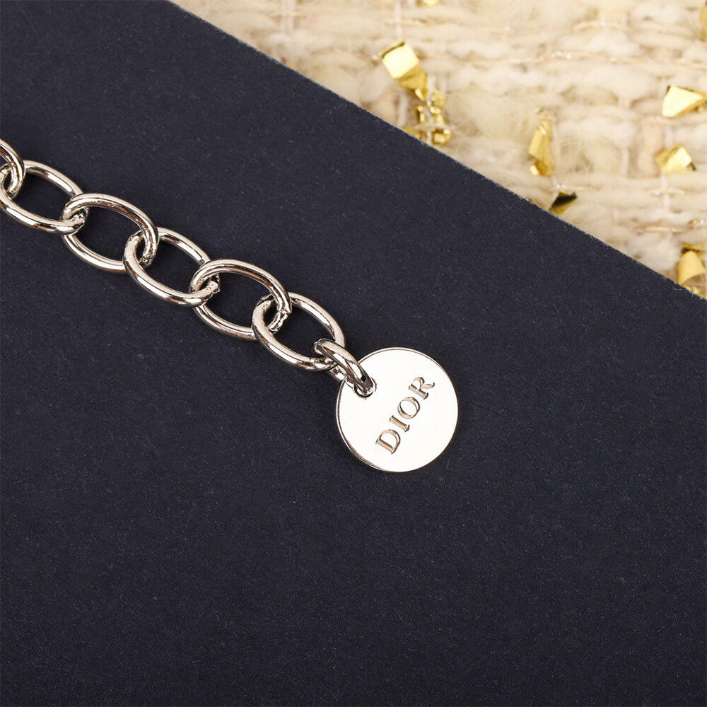 D10r NECKLACE