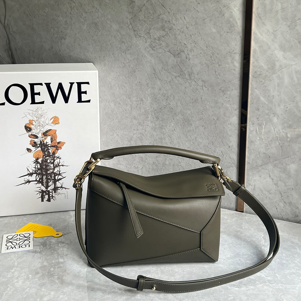 L0ew* Small Puzzle Edge bag in classic calfskin(High-end grade)