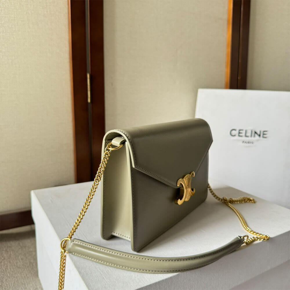 WALLET ON CHAIN MARGO in Shiny calfskin(HIGH-END GRADE)
