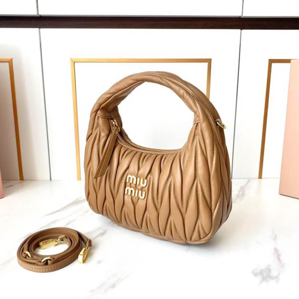 Small Wander matelasse nappa leather hobo bag(HIGH-END GRADE)