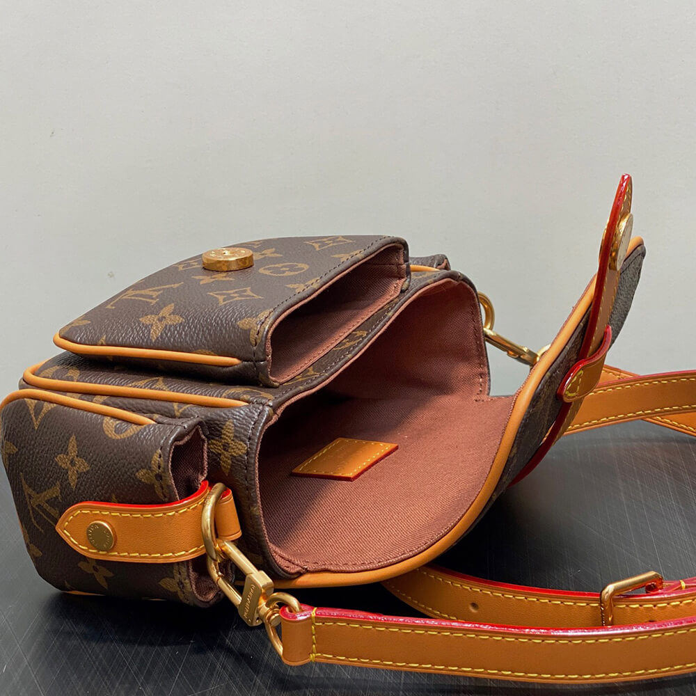 LV Cargo Wearable Wallet