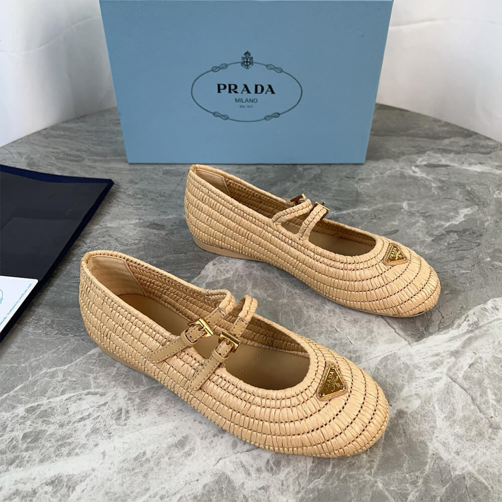 Pra*a Crochet ballerinas