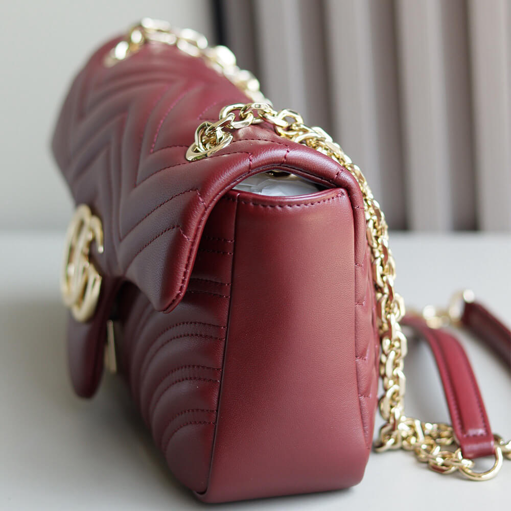 NEW GG Marmont medium shoulder bag