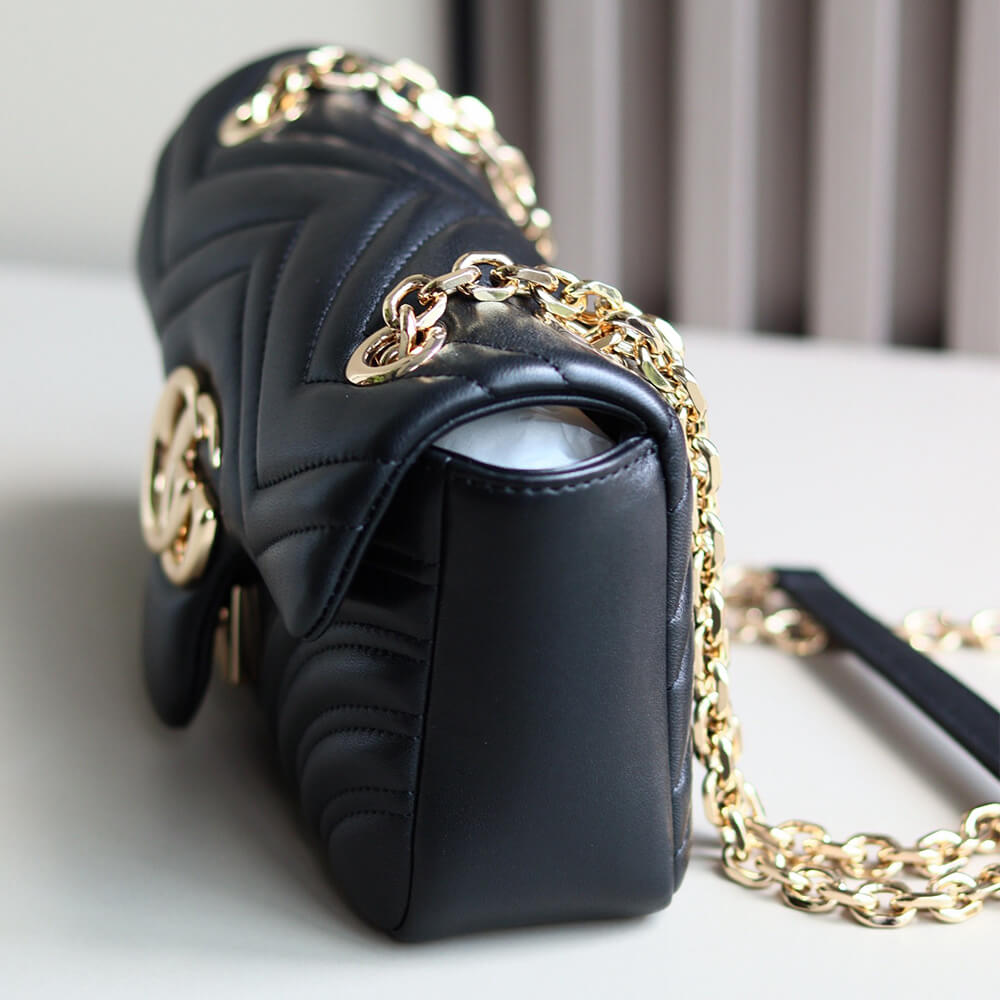 NEW GG Marmont small shoulder bag