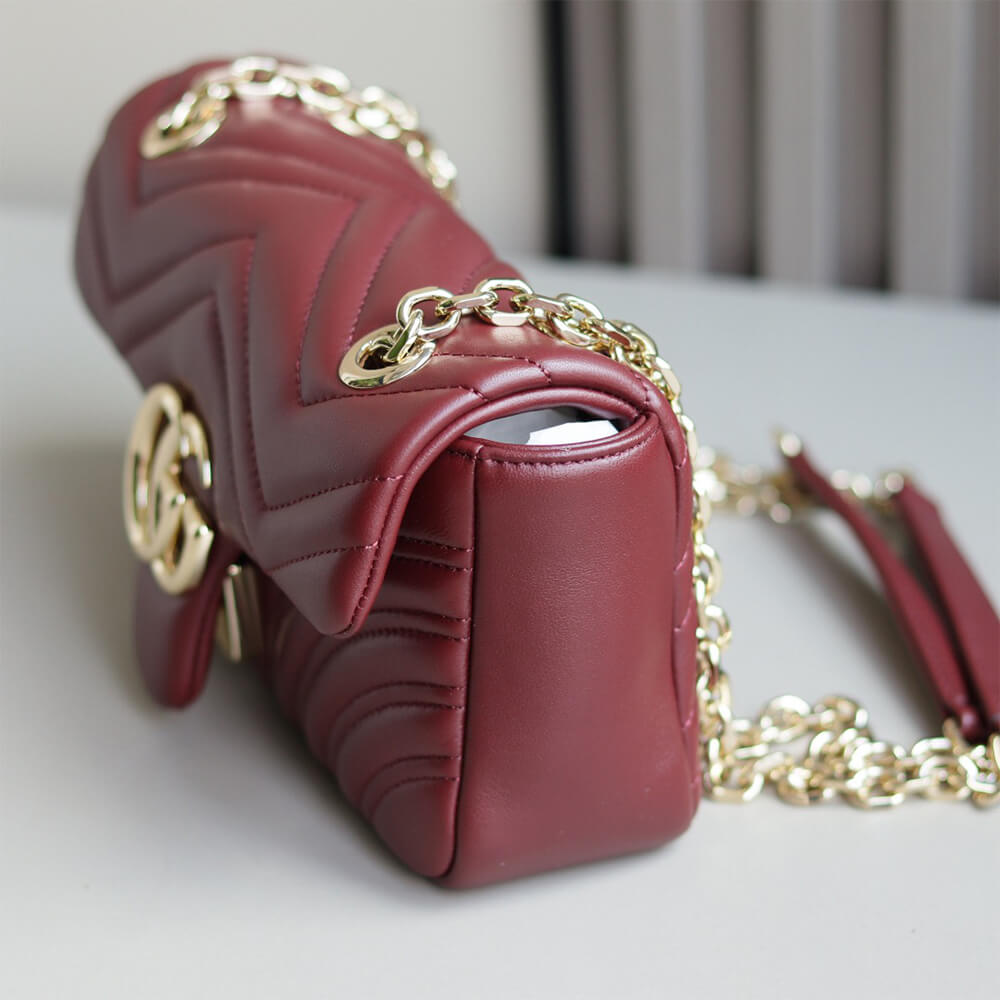 NEW GG Marmont small shoulder bag