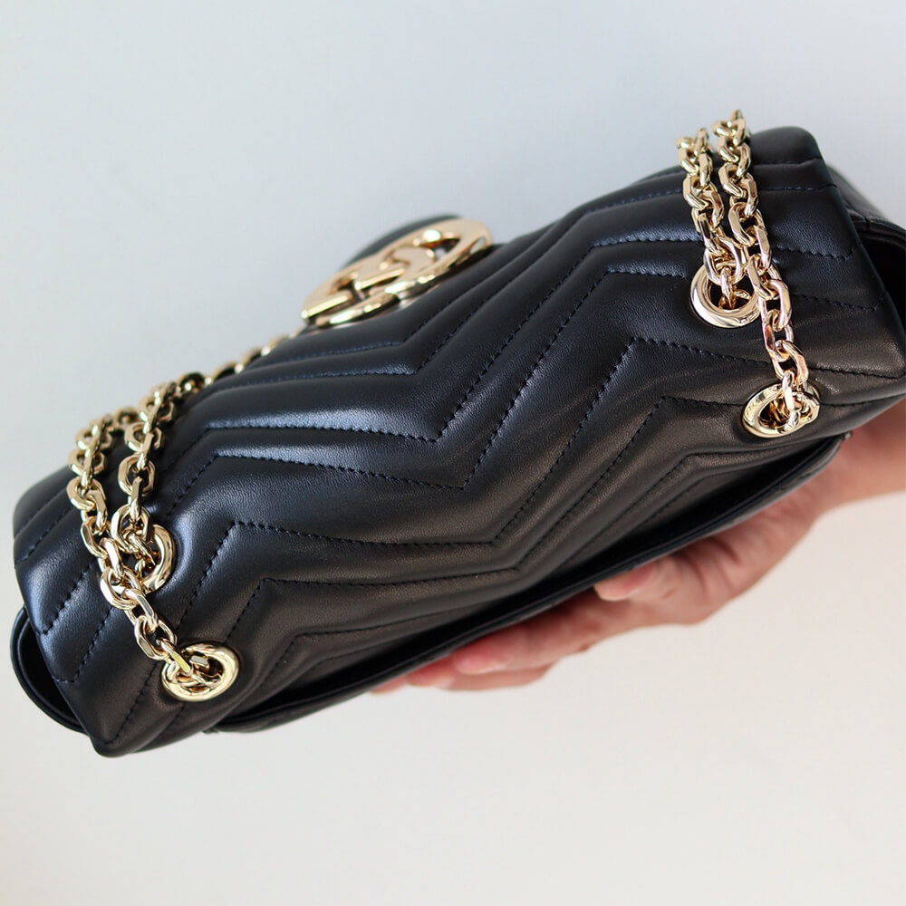 NEW GG Marmont medium shoulder bag