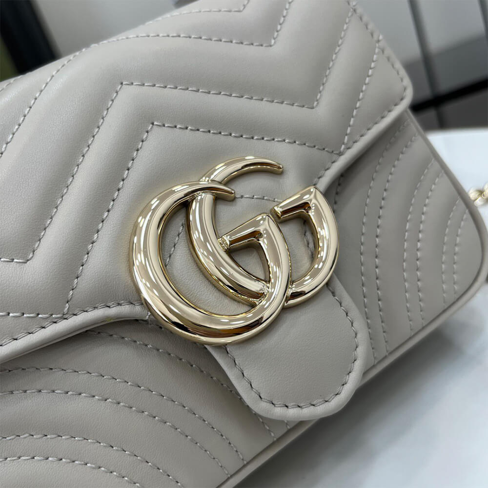 GG Marmont mini top handle bag