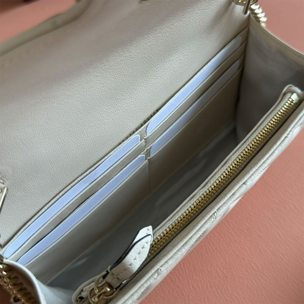 GG Marmont wallet on chain