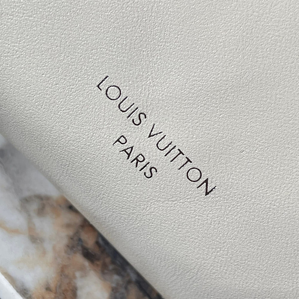 LV CarryAll Cargo Vibe PM(HIGH-END GRADE)