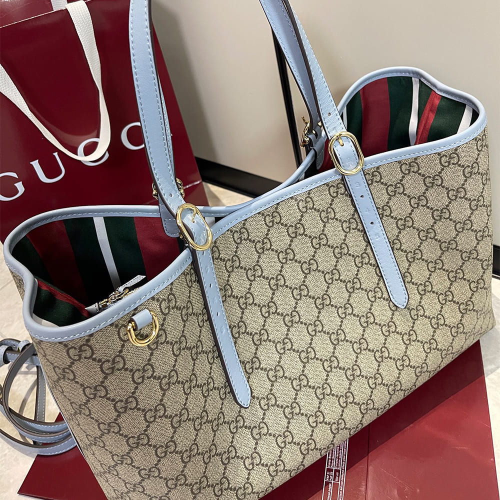 GG Emblem large tote bag
