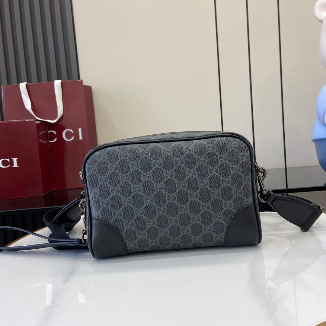 GG Emblem small crossbody bag(HIGH-END GRADE)