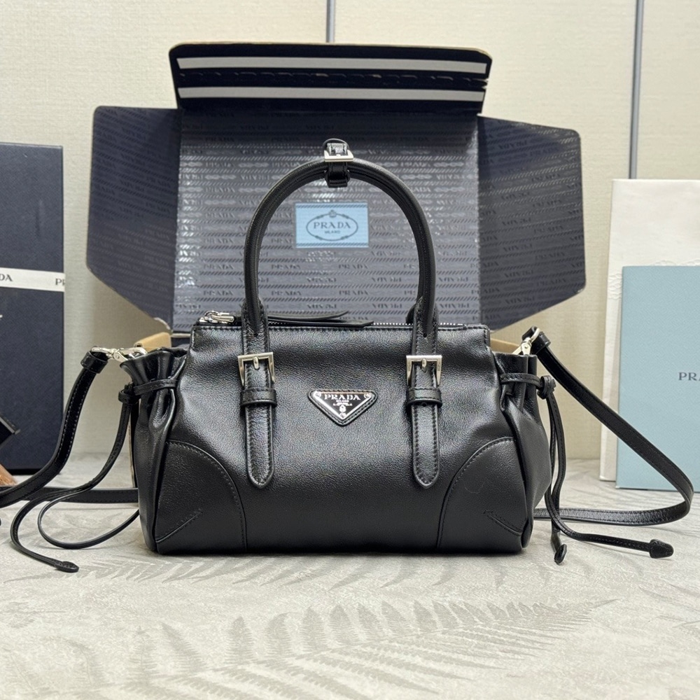 Pra*a Bonnie small leather bag(HIGH-END GRADE)