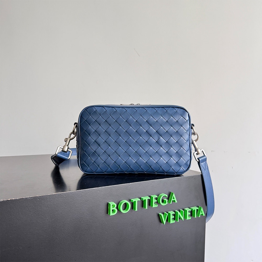 B0tt*ga Ven*ta Small Intrecciato Camera Bag(HIGH-END GRADE)